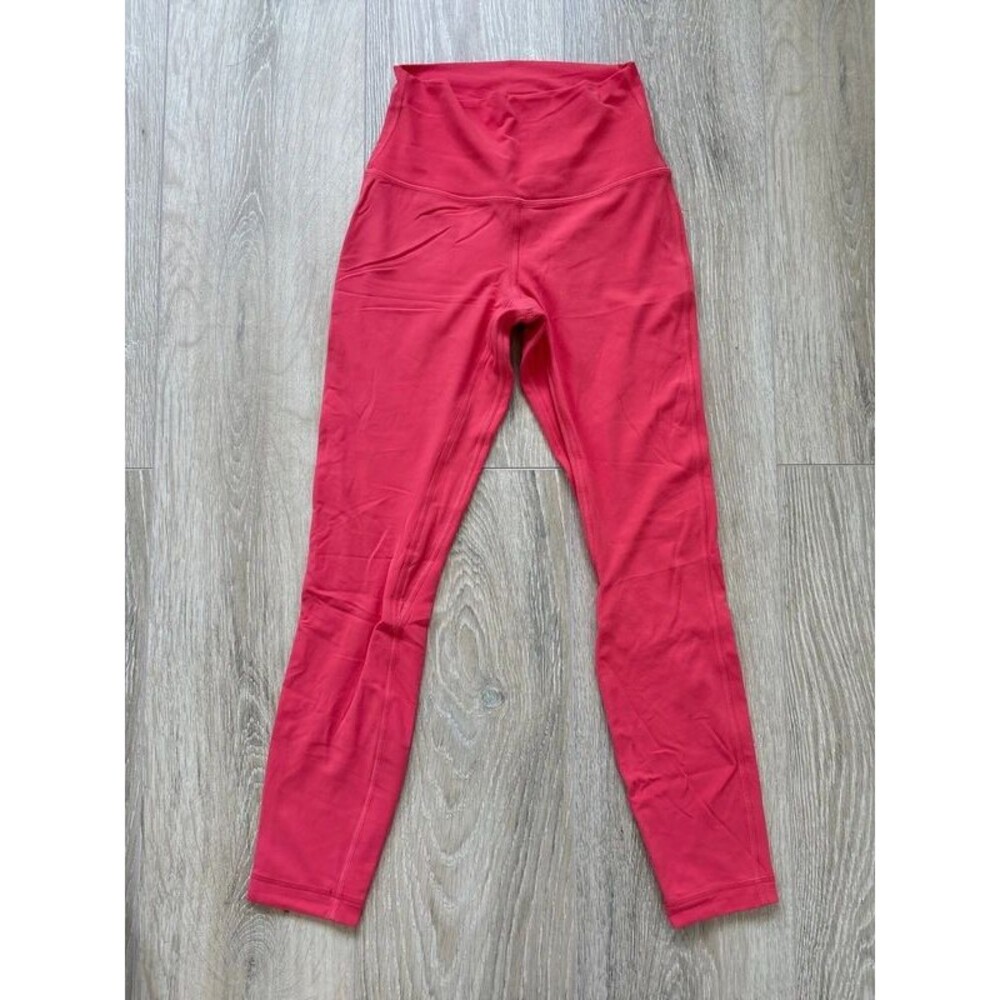 Lululemon Coral leggings